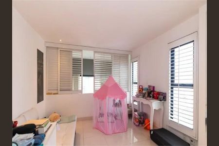 Apartamento à venda com 2 quartos, 144m² em Itaim Bibi, São Paulo