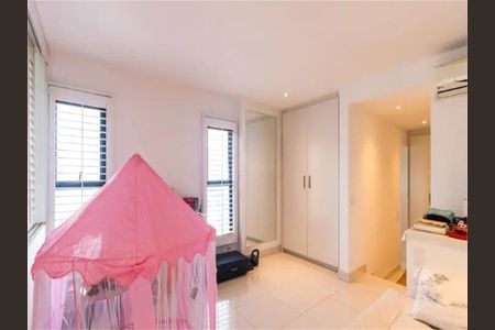 Apartamento à venda com 2 quartos, 144m² em Itaim Bibi, São Paulo