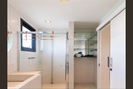 Apartamento à venda com 144m², 2 quartos e 2 vagas