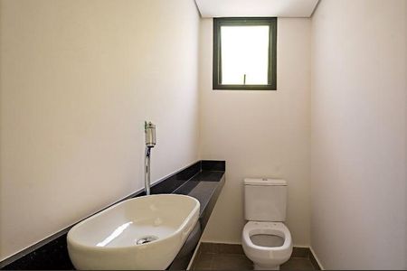 Casa de Condomínio à venda com 3 quartos, 225m² em Vila Madalena, São Paulo