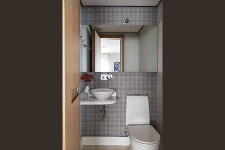 Apartamento à venda com 3 quartos, 157m² em Vila Nova Conceição, São Paulo