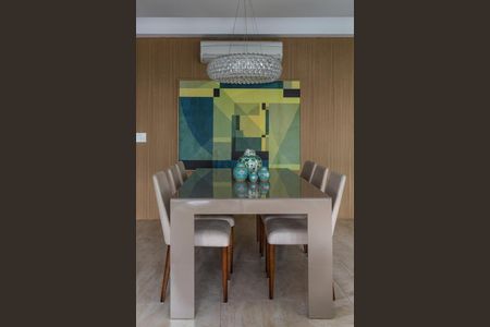 Apartamento à venda com 3 quartos, 157m² em Vila Nova Conceição, São Paulo