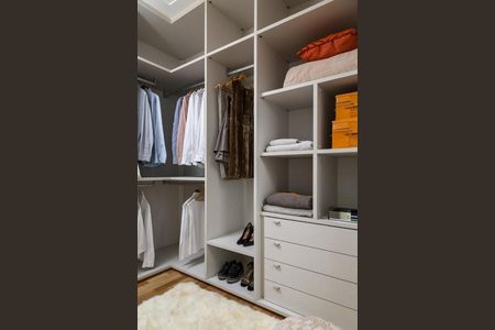 Apartamento à venda com 3 quartos, 157m² em Vila Nova Conceição, São Paulo