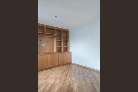 Apartamento à venda com 167m², 3 quartos e 3 vagas