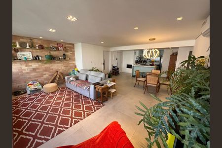 Apartamento à venda com 3 quartos, 130m² em Campo Belo, São Paulo