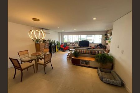Apartamento à venda com 3 quartos, 130m² em Campo Belo, São Paulo