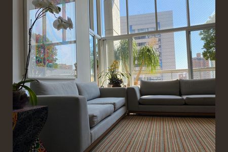 Apartamento à venda com 134m², 2 quartos e 2 vagas