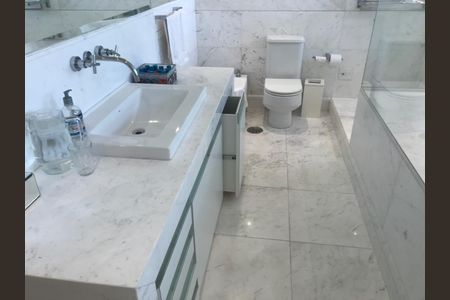 Apartamento à venda com 401m², 3 quartos e 5 vagas