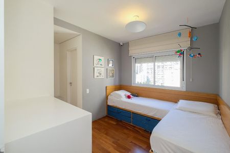 Apartamento à venda com 3 quartos, 185m² em Itaim Bibi, São Paulo