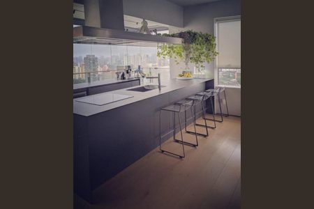 Apartamento à venda com 2 quartos, 200m² em Vila Nova Conceição, São Paulo