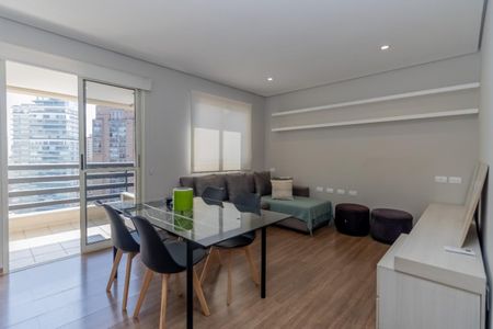 Apartamento à venda com 2 quartos, 80m² em Vila Uberabinha, São Paulo