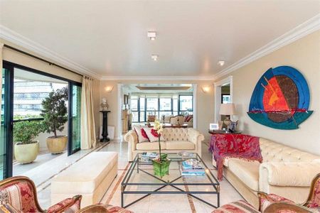 Apartamento à venda com 3 quartos, 295m² em Moema, São Paulo