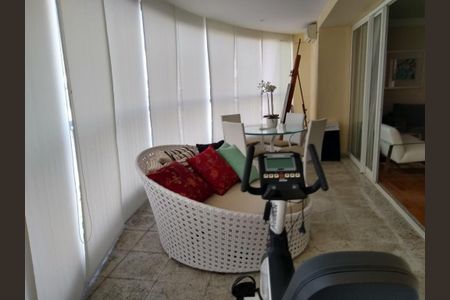 Apartamento à venda com 259m², 3 quartos e 4 vagas