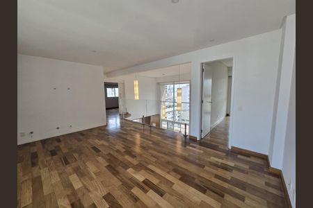 Apartamento à venda com 184m², 2 quartos e 3 vagas