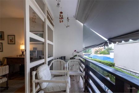 Apartamento à venda com 3 quartos, 180m² em Vila Olímpia, São Paulo