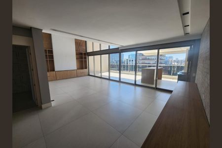 Apartamento à venda com 4 quartos, 275m² em Vila Olímpia, São Paulo