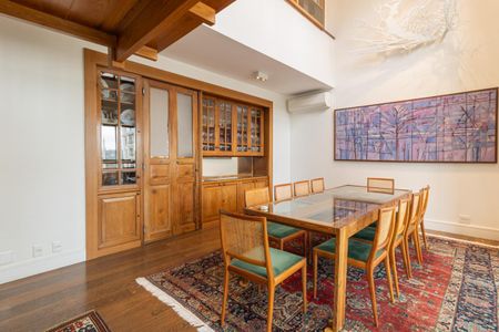 Apartamento à venda com 384m², 3 quartos e 4 vagas Apartamento à venda com 384m², 3 quartos e 4 vagasSala 1