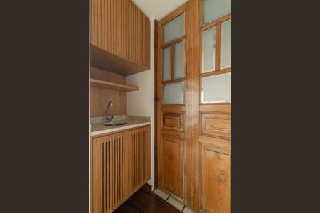 Apartamento à venda com 384m², 3 quartos e 4 vagas Apartamento à venda com 384m², 3 quartos e 4 vagasSala 4