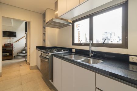 Apartamento à venda com 384m², 3 quartos e 4 vagas Apartamento à venda com 384m², 3 quartos e 4 vagasCozinha