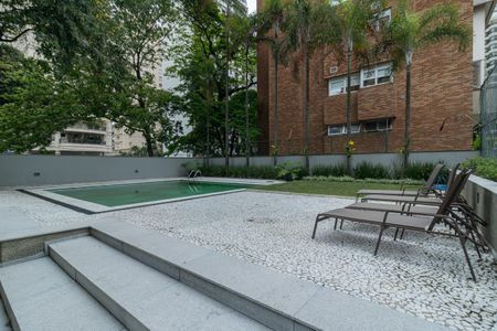 Apartamento à venda com 384m², 3 quartos e 4 vagas Apartamento à venda com 384m², 3 quartos e 4 vagasPiscina