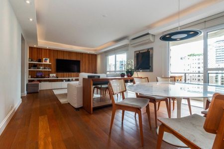 Apartamento à venda com 3 quartos, 158m² em Vila Nova Conceição, São Paulo