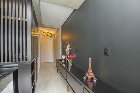 Apartamento à venda com 2 quartos, 170m² em Vila Nova Conceição, São Paulo