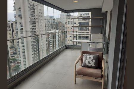 Apartamento à venda com 180m², 2 quartos e 2 vagas