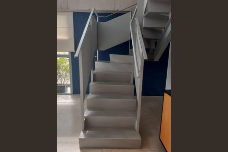 Apartamento à venda com 180m², 2 quartos e 2 vagas