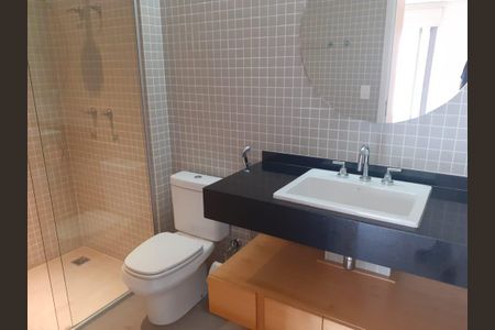 Apartamento à venda com 180m², 2 quartos e 2 vagas