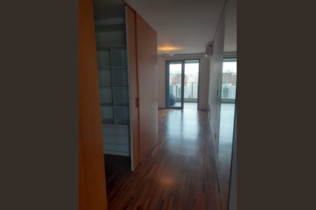 Apartamento à venda com 180m², 2 quartos e 2 vagas