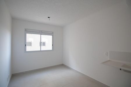 Apartamento à venda com 33m², 2 quartos e sem vaga Apartamento à venda com 33m², 2 quartos e sem vagaSala/Cozinha