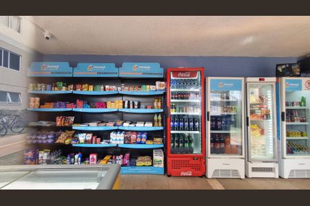 Apartamento para alugar com 47m², 2 quartos e sem vagamercado