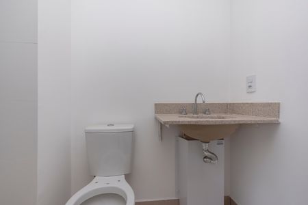 Apartamento à venda com 71m², 2 quartos e 1 vagaBanheiro da Suíte 2