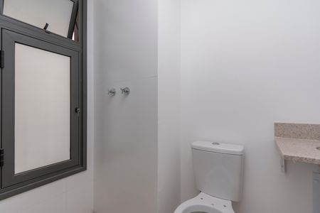 Apartamento à venda com 71m², 2 quartos e 1 vagaBanheiro da Suíte 2