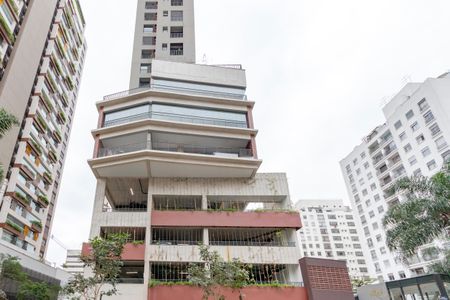 Apartamento à venda com 71m², 2 quartos e 1 vagaFachada