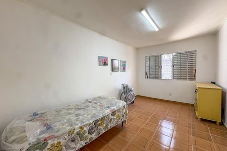 Casa à venda com 129m², 2 quartos e 2 vagas Casa à venda com 129m², 2 quartos e 2 vagasQuarto 1