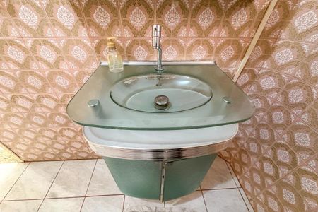 Casa à venda com 129m², 2 quartos e 2 vagas Casa à venda com 129m², 2 quartos e 2 vagasBanheiro 2