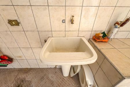 Casa à venda com 129m², 2 quartos e 2 vagas Casa à venda com 129m², 2 quartos e 2 vagasÁrea de Serviço