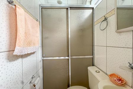 Casa à venda com 129m², 2 quartos e 2 vagas Casa à venda com 129m², 2 quartos e 2 vagasBanheiro 1