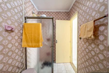 Casa à venda com 129m², 2 quartos e 2 vagas Casa à venda com 129m², 2 quartos e 2 vagasBanheiro 2