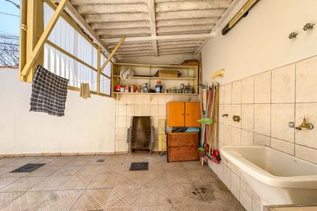 Casa à venda com 129m², 2 quartos e 2 vagas Casa à venda com 129m², 2 quartos e 2 vagasÁrea de Serviço