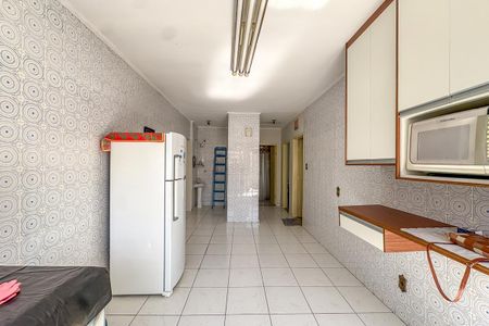 Casa à venda com 129m², 2 quartos e 2 vagas Casa à venda com 129m², 2 quartos e 2 vagasCozinha