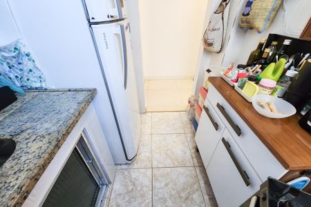 Apartamento à venda com 56m², 2 quartos e sem vagaCozinha