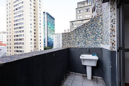 Studio para alugar com 30m², 1 quarto e sem vaga Studio para alugar com 30m², 1 quarto e sem vagaSacada