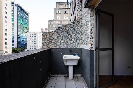 Studio para alugar com 30m², 1 quarto e sem vaga Studio para alugar com 30m², 1 quarto e sem vagaSacada