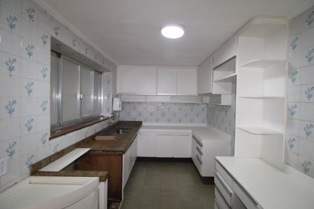 Apartamento à venda com 66m², 3 quartos e sem vagaCozinha