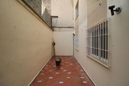 Apartamento à venda com 66m², 3 quartos e sem vagaÁrea de Serviço