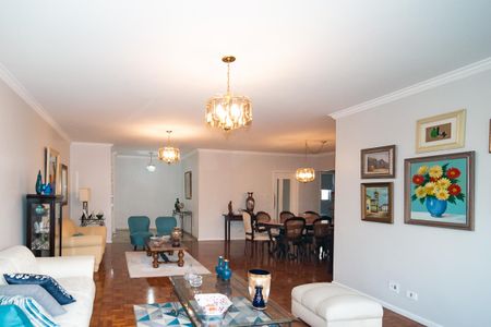 Apartamento à venda com 187m², 3 quartos e 1 vaga Apartamento à venda com 187m², 3 quartos e 1 vagaSala