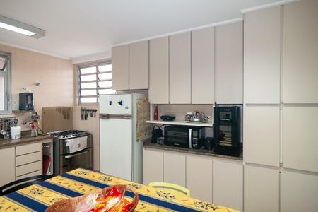 Apartamento à venda com 187m², 3 quartos e 1 vaga Apartamento à venda com 187m², 3 quartos e 1 vagaCozinha
