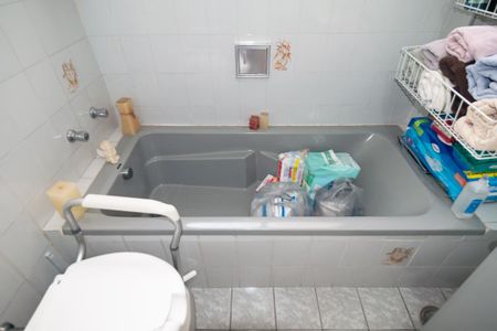 Apartamento à venda com 187m², 3 quartos e 1 vaga Apartamento à venda com 187m², 3 quartos e 1 vagaBanheiro 2